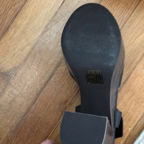 Aldo Women’s Chunky Heels - Picture 6 of 6